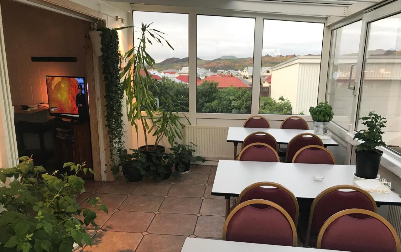 Guesthouse Arny Västmannaöarna Exteriör bild