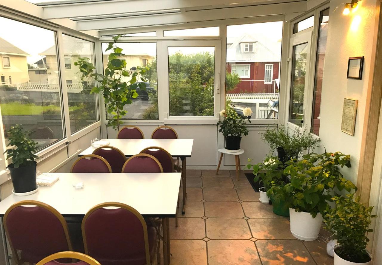 Guesthouse Arny Västmannaöarna Exteriör bild