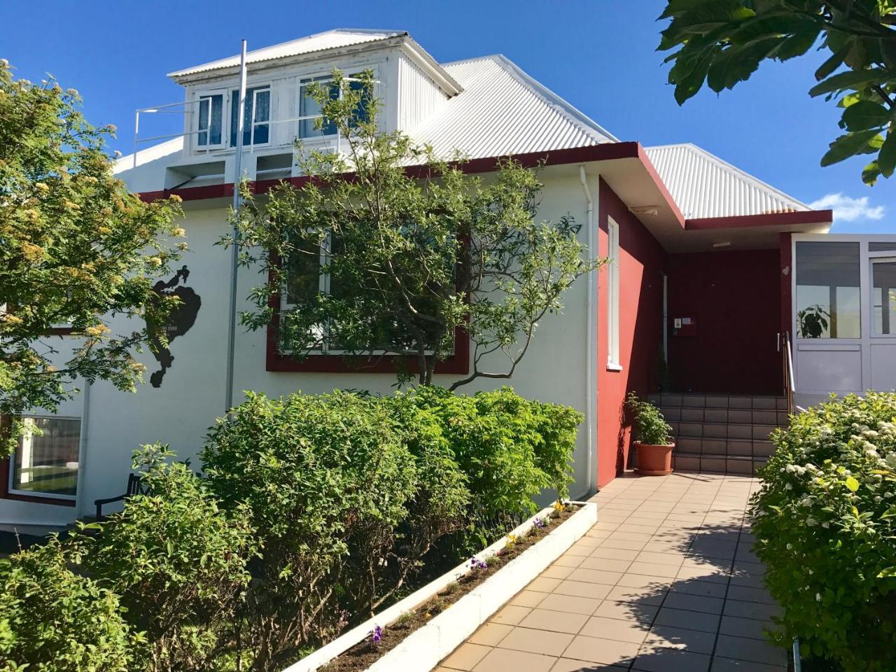 Guesthouse Arny Västmannaöarna Exteriör bild