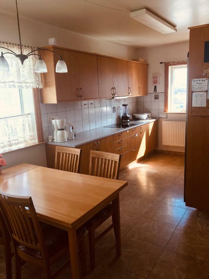 Guesthouse Arny Västmannaöarna Exteriör bild